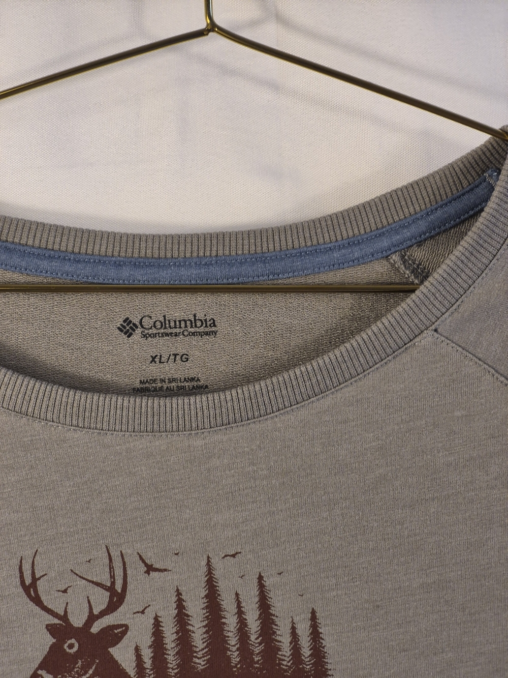 Columbia Gray Crewneck Sweatshirt with Brown Outdoor Graphic
